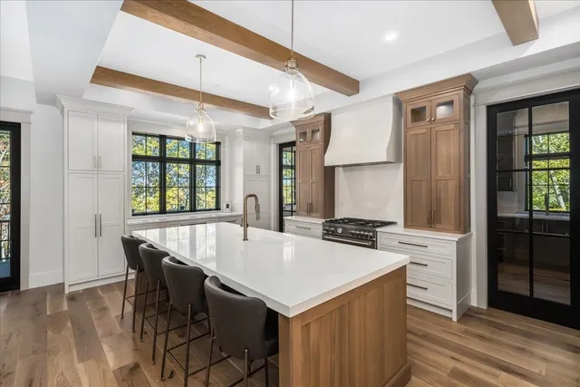 $1,985,000 | 63 Commander's Helm, Laconia, NH 03246