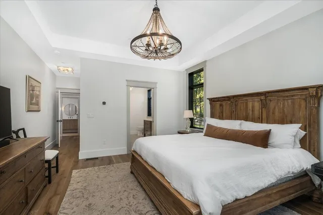 $1,985,000 | 63 Commander's Helm, Laconia, NH 03246