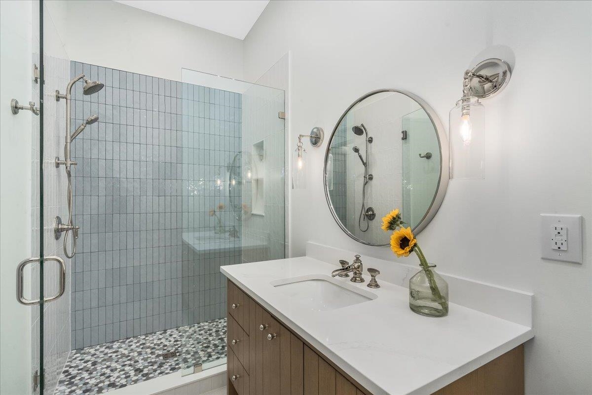 63 Commander's Helm Laconia, NH 03246 - Photo 31 of 60