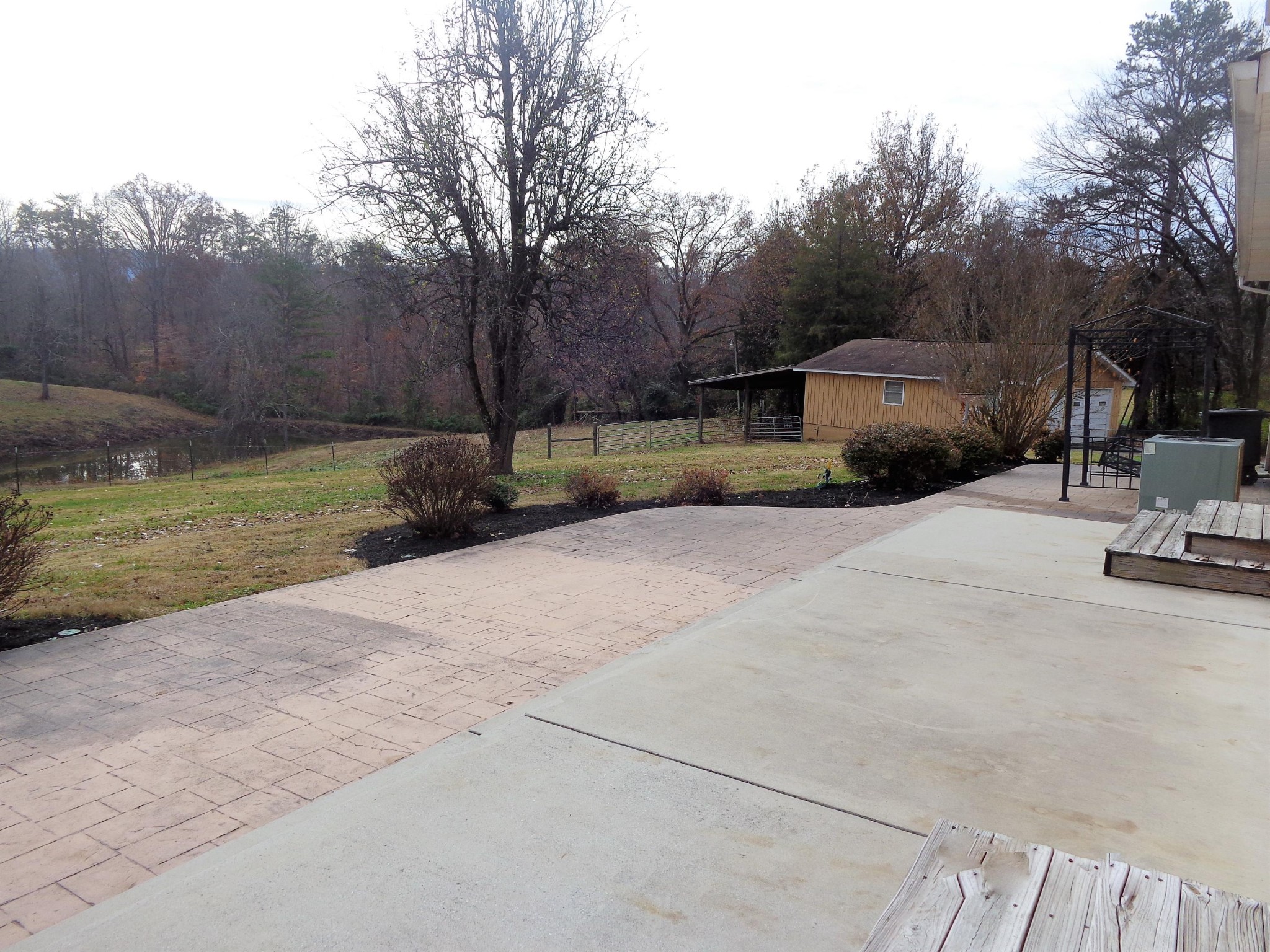 322 Chilhowee View Road Maryville, TN 37803 - Photo 12 of 40 Gallery Image 12