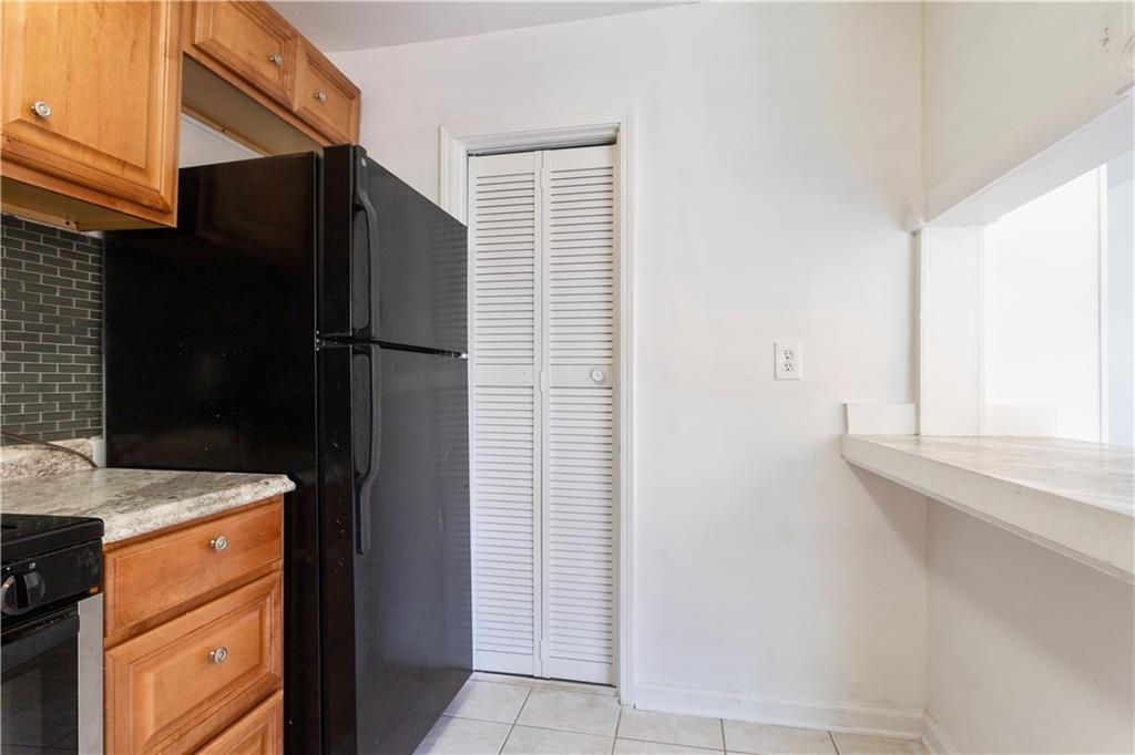 1585 Springleaf Point Southeast Smyrna, GA 30080 - Photo 10 of 22