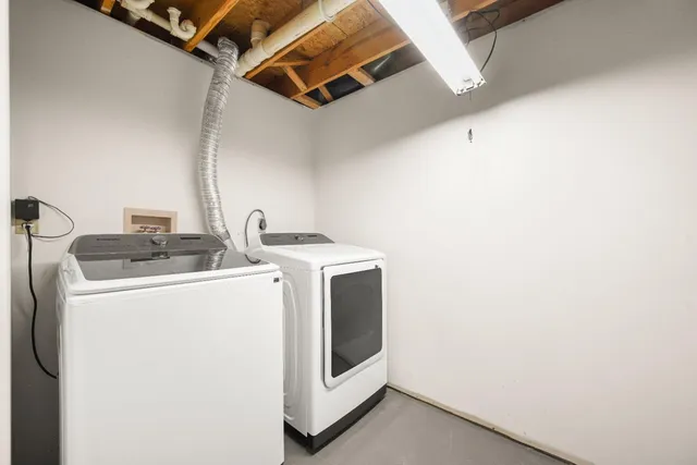 $299,900 | 16242 Highway 148, Aurora, IN 47001