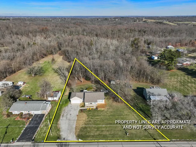 $299,900 | 16242 Highway 148, Aurora, IN 47001