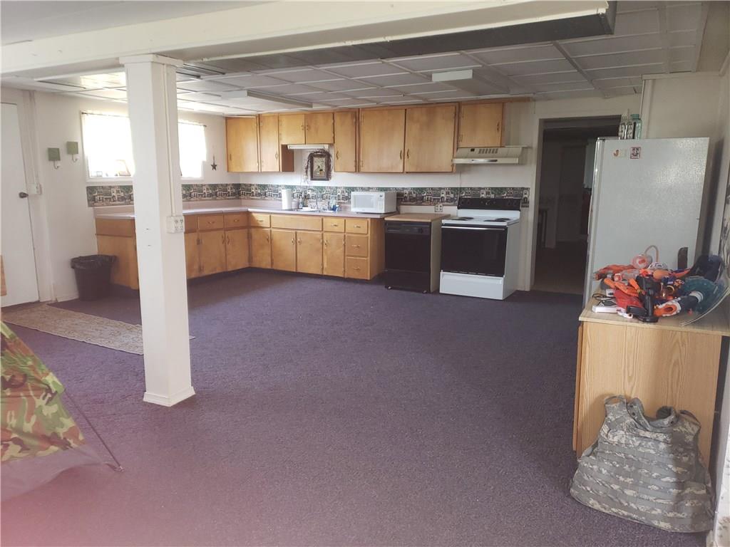 1894 Moravia Road Enon Valley, PA 16120 - Photo 16 of 25
