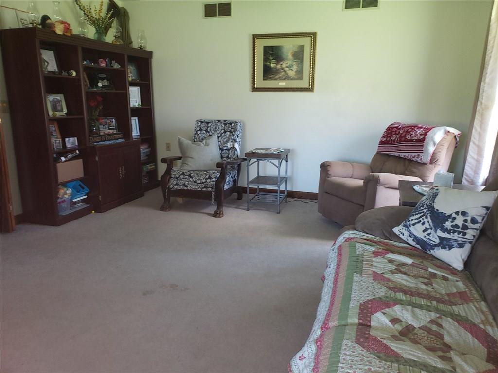 1894 Moravia Road Enon Valley, PA 16120 - Photo 9 of 25
