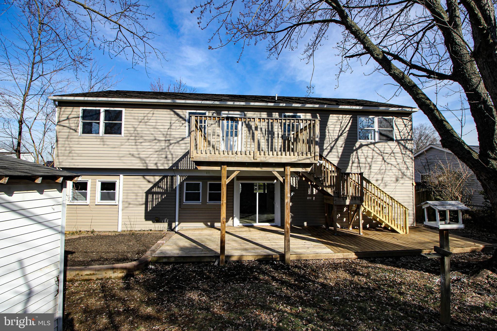810 Hanford Road Fairless Hills, PA 19030 - Photo 4 of 40 Back