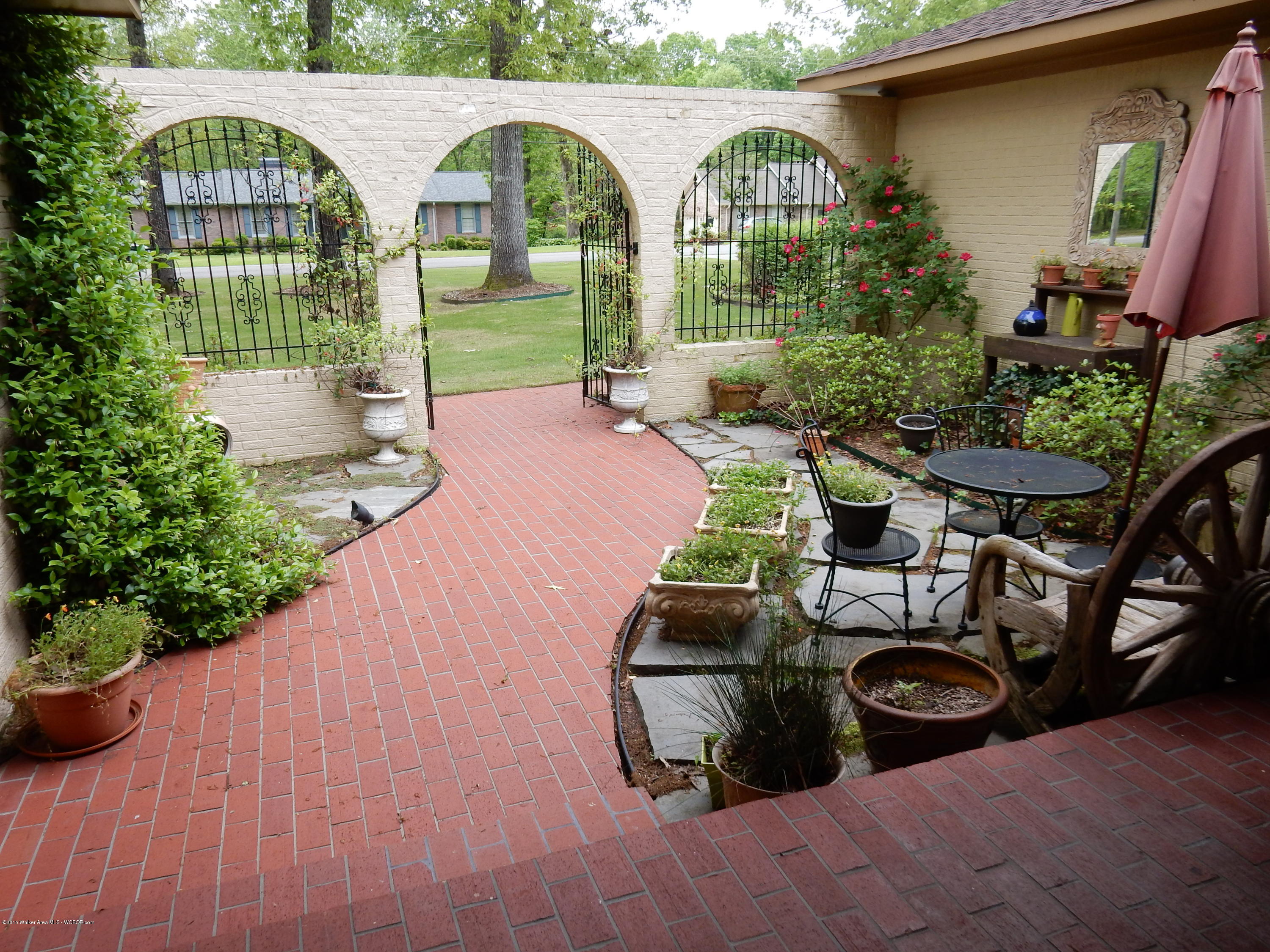 1700 Shades Cliff Road Jasper, AL 35504 - Photo 33 of 35 Gallery Image 33