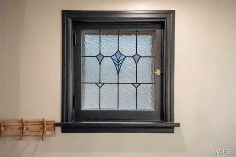 $549,900 | 9425 White Avenue, Brentwood, MO 63144