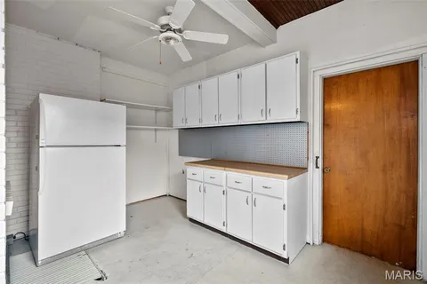 $549,900 | 9425 White Avenue, Brentwood, MO 63144