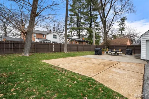 $549,900 | 9425 White Avenue, Brentwood, MO 63144