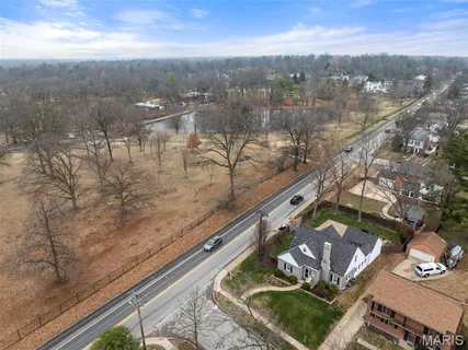 $549,900 | 9425 White Avenue, Brentwood, MO 63144