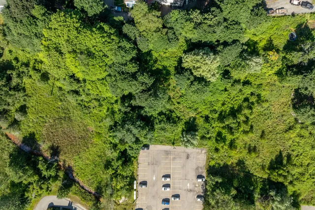 $325,000 | Undisclosed Address, Damariscotta, ME 04543