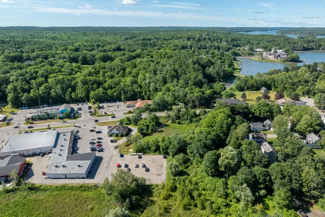 $325,000 | Undisclosed Address, Damariscotta, ME 04543