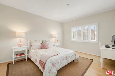 $1,279,000 | 1247 10th Street, Unit 4, Santa Monica, CA 90401