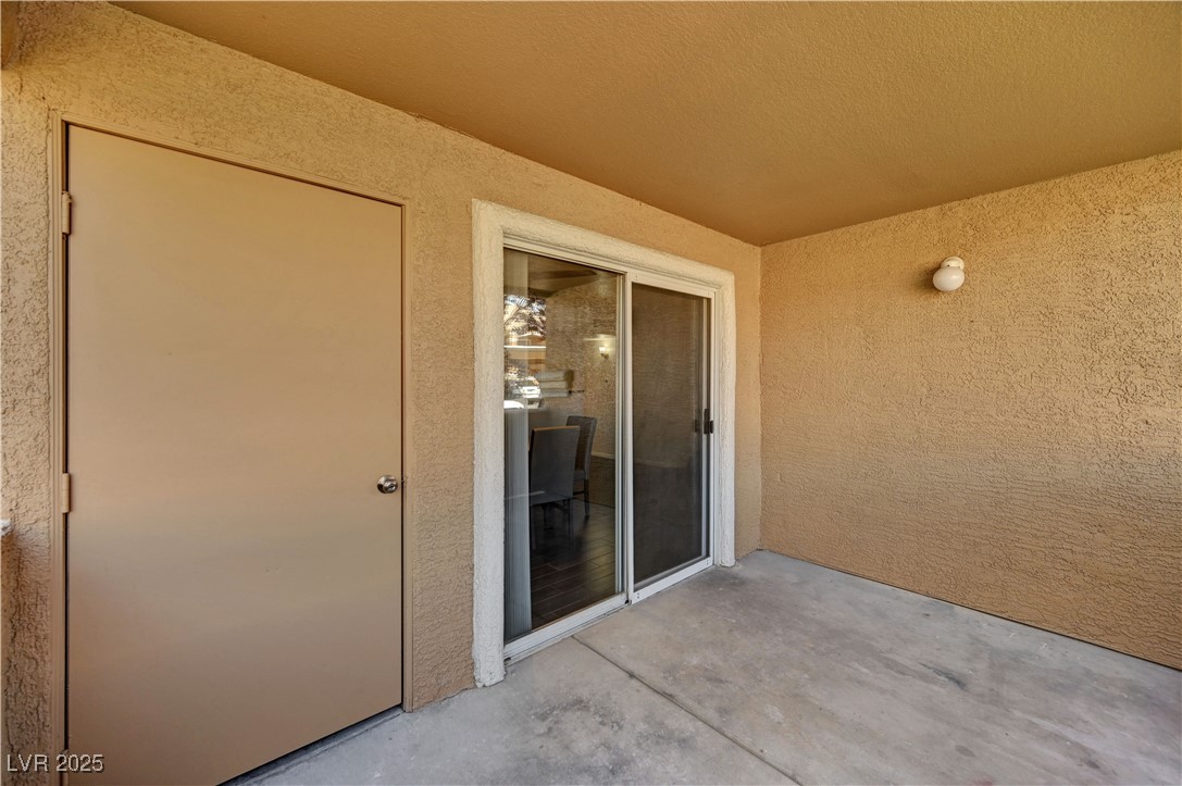 8101 West Flamingo Road, Unit 1163 Las Vegas, NV 89147 - Photo 30 of 45 View of patio / terrace