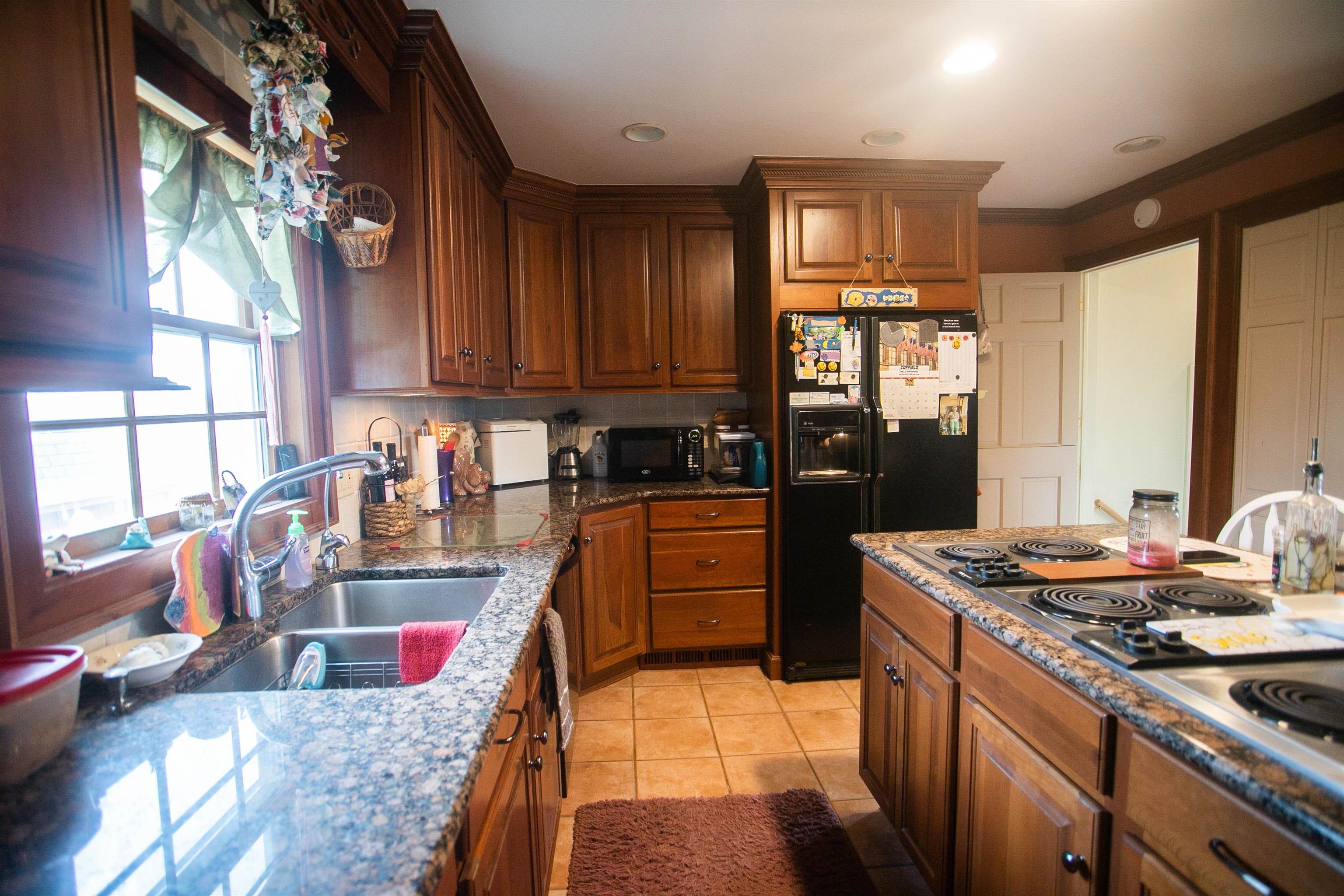 9429 Vernon Road Bancroft, MI 48414 - Photo 5 of 50 50106619-4.JPG