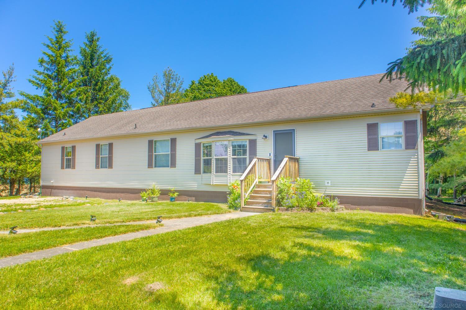 7038 Lakeshore Road Palms, MI 48465 - Photo 6 of 76