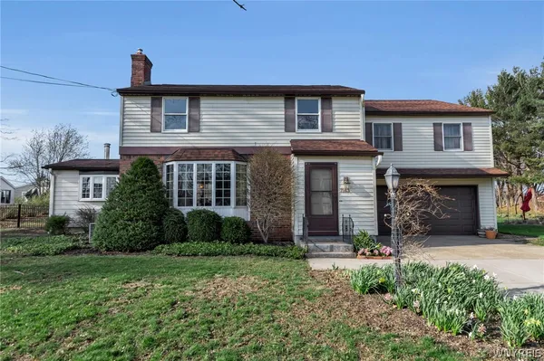 $379,900 | 7163 Combs Drive, Eden, NY 14075