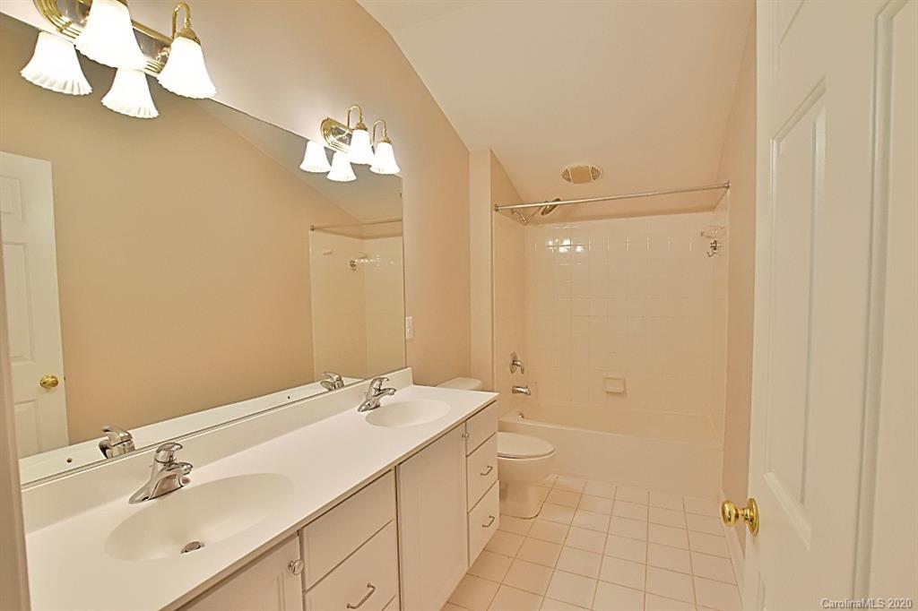 203 Melbourne Drive Fort Mill, SC 29708 - Photo 21 of 32