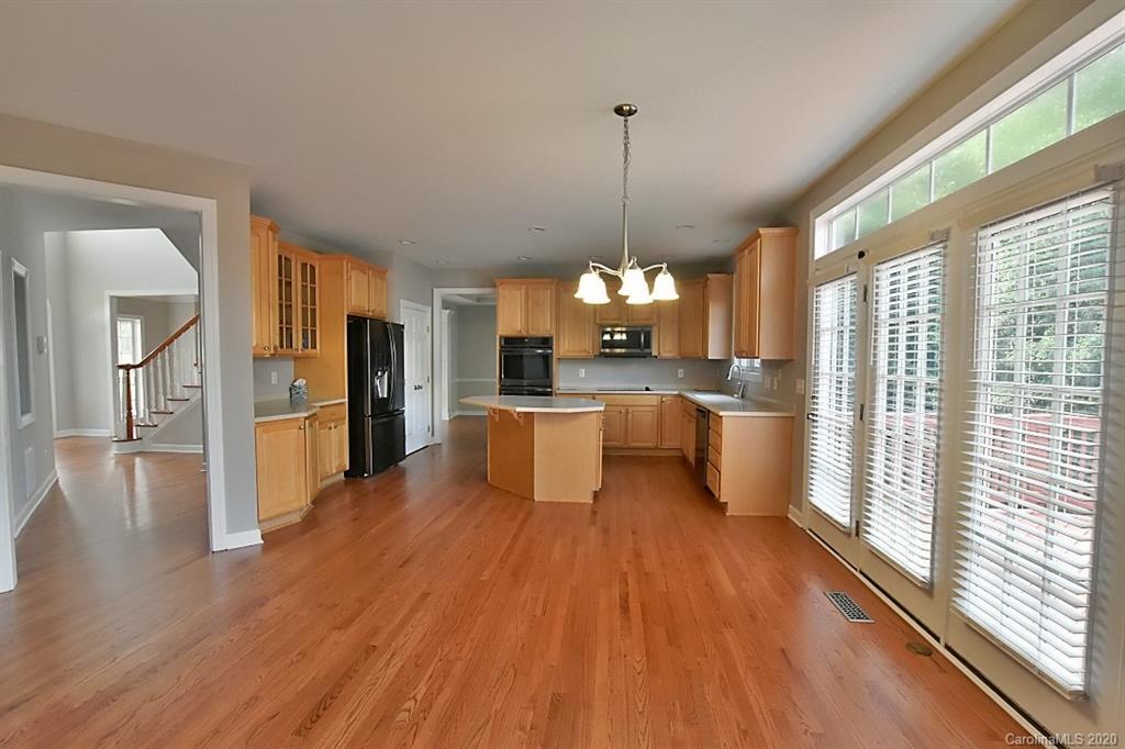 203 Melbourne Drive Fort Mill, SC 29708 - Photo 9 of 32