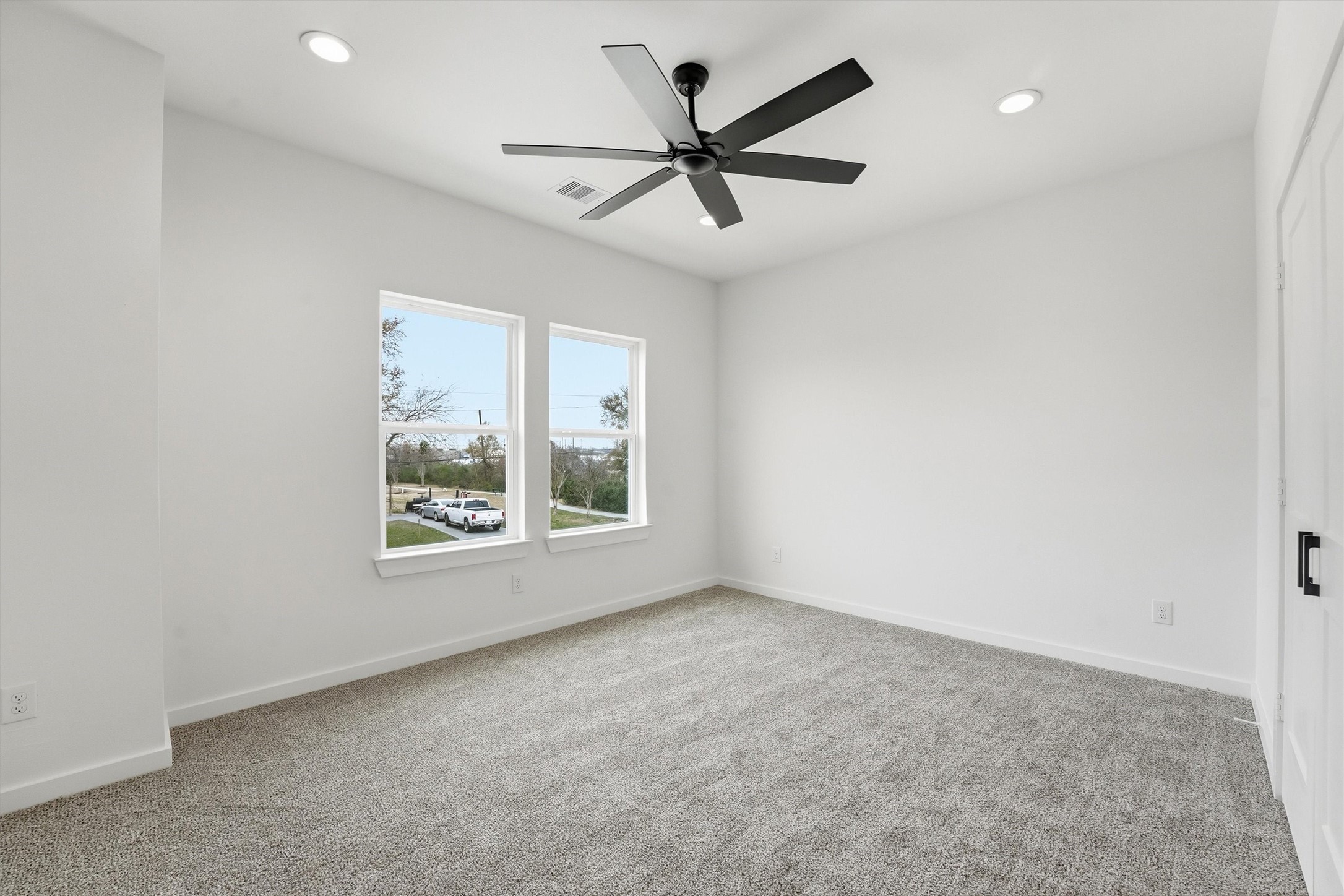 524 North 4th Street La Porte, TX 77571 - Photo 19 of 25