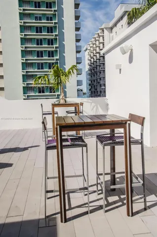 $395,000 | 1215 West Avenue, Unit 306, Miami Beach, FL 33139