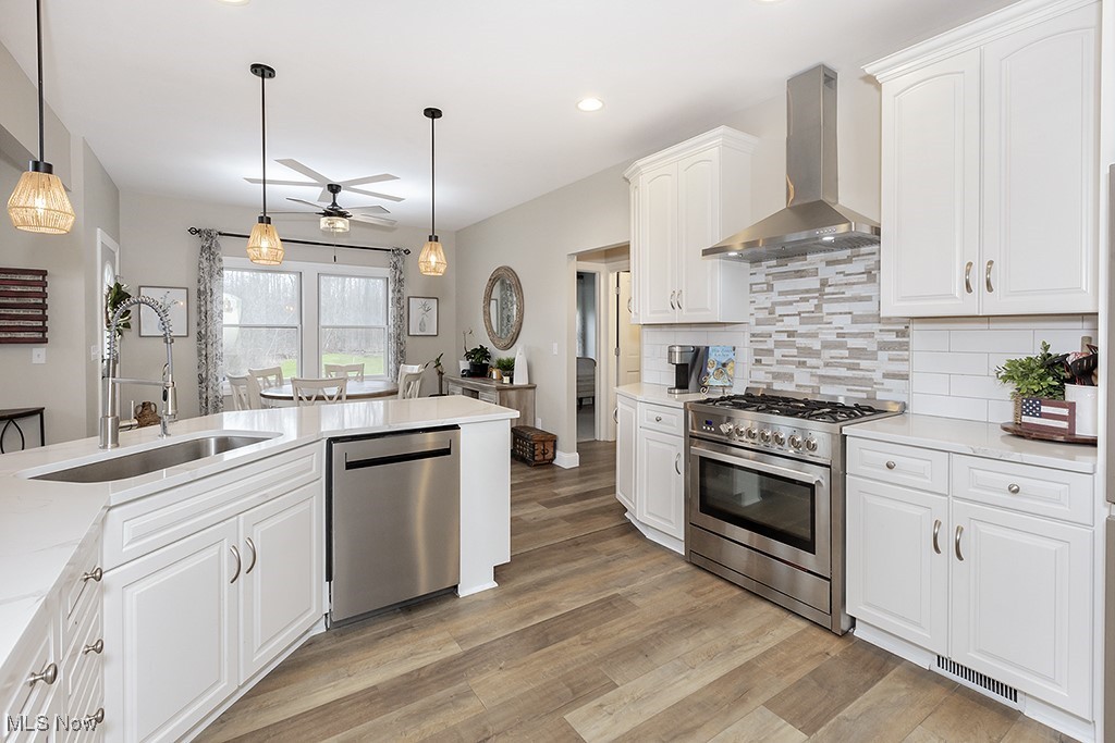 11651 Colburn Road Painesville, OH 44077 - Photo 13 of 42 Kitchen