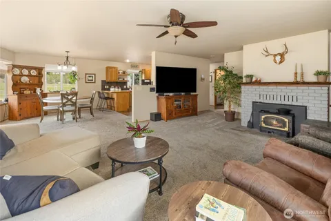 $1,495,000 | 4010 Teanaway Rd Middle Fork, Cle Elum, WA 98922
