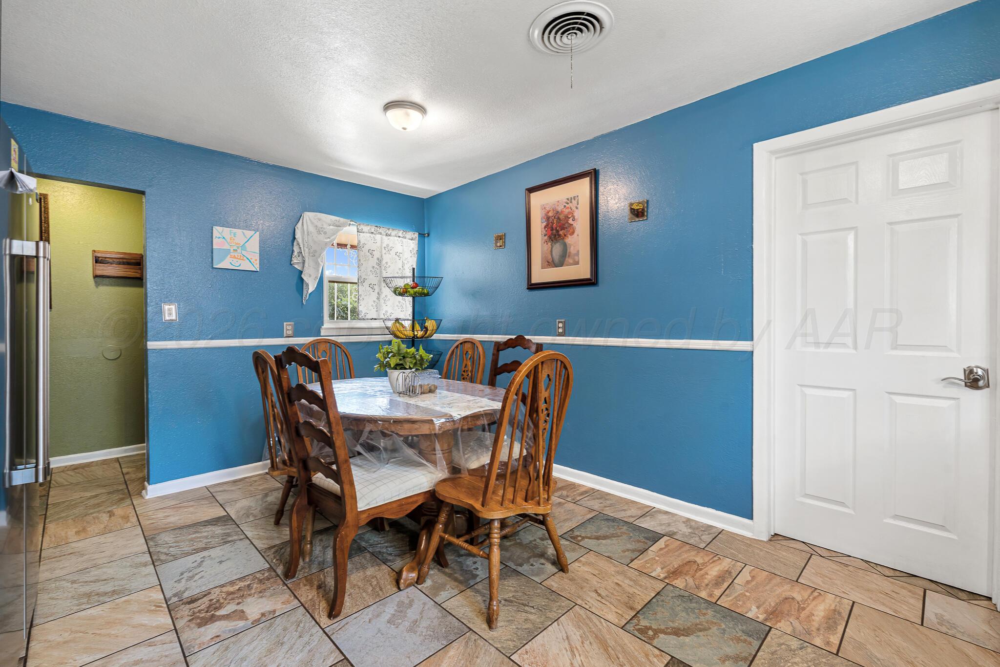 2811 Carter Street Amarillo, TX 79103 - Photo 12 of 30 DINING ROOM
