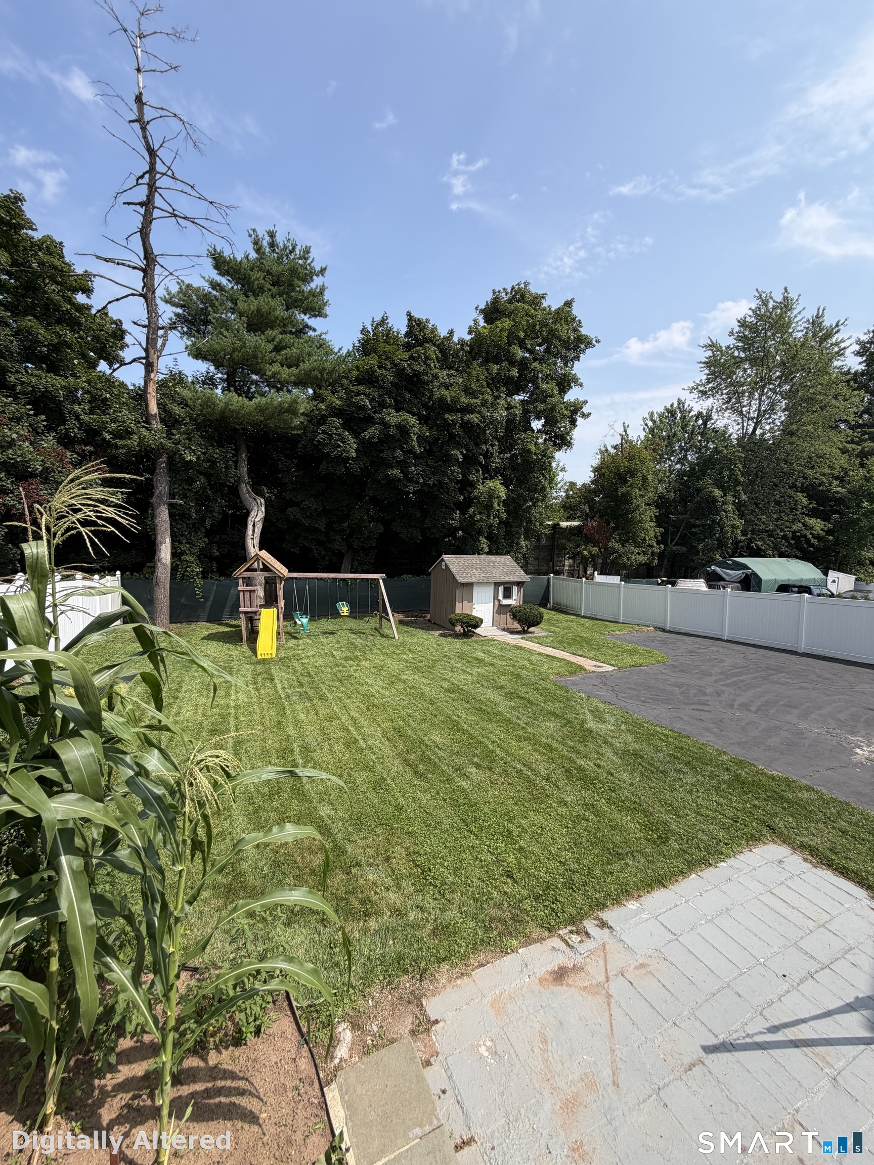 154 Overbrook Road West Hartford, CT 06107 - Photo 28 of 40 Gallery Image 28