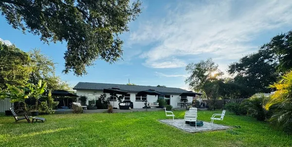 $4,000 | 1815 Barker Drive, Winter Park, FL 32789