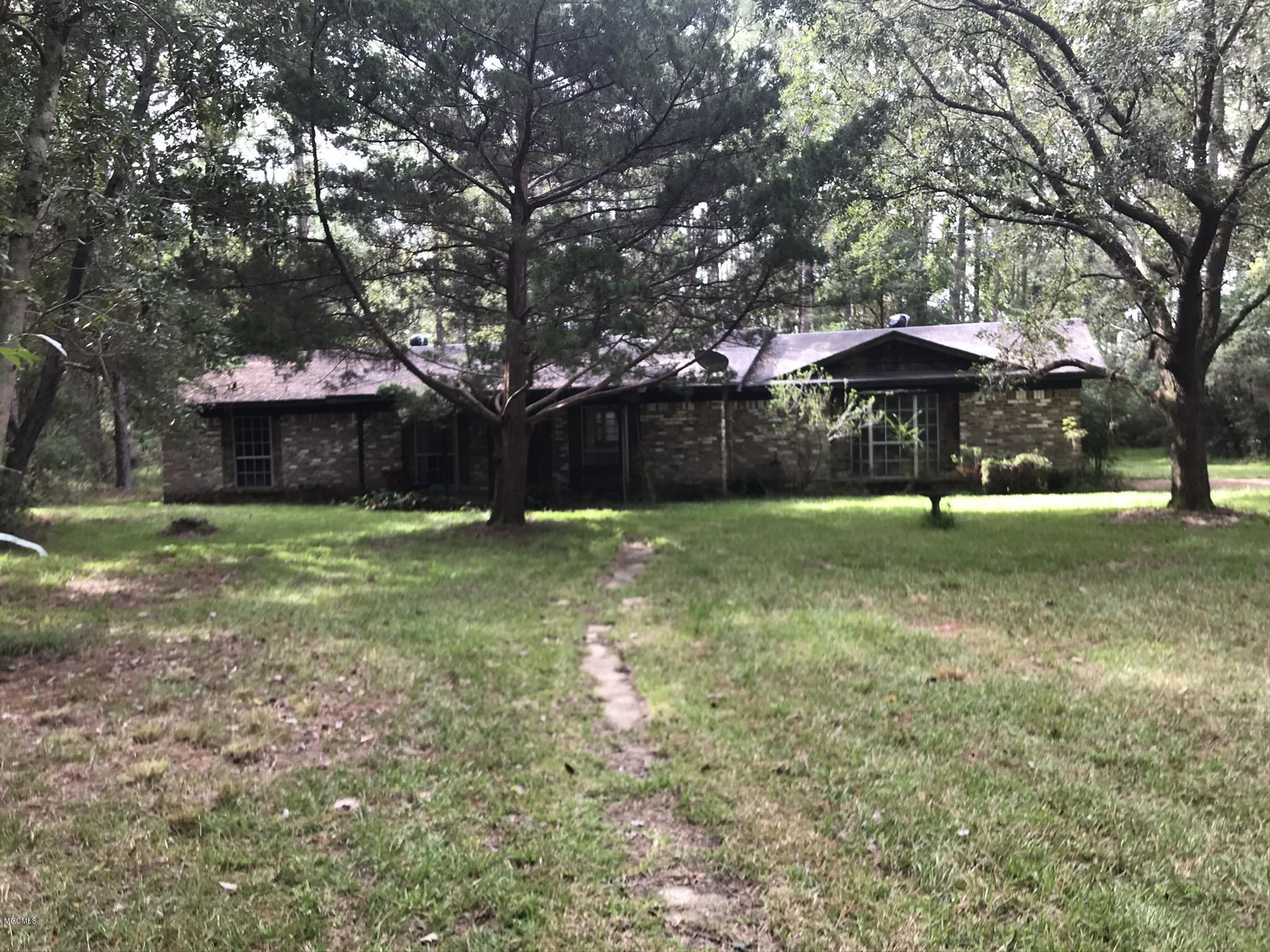 13417 Old Post Road Ocean Springs, MS 39565 - Photo 1 of 24 IMG_0286