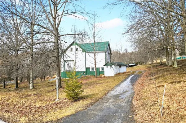 $775,000 | 280 Vaneal Road, Washington, PA 15301