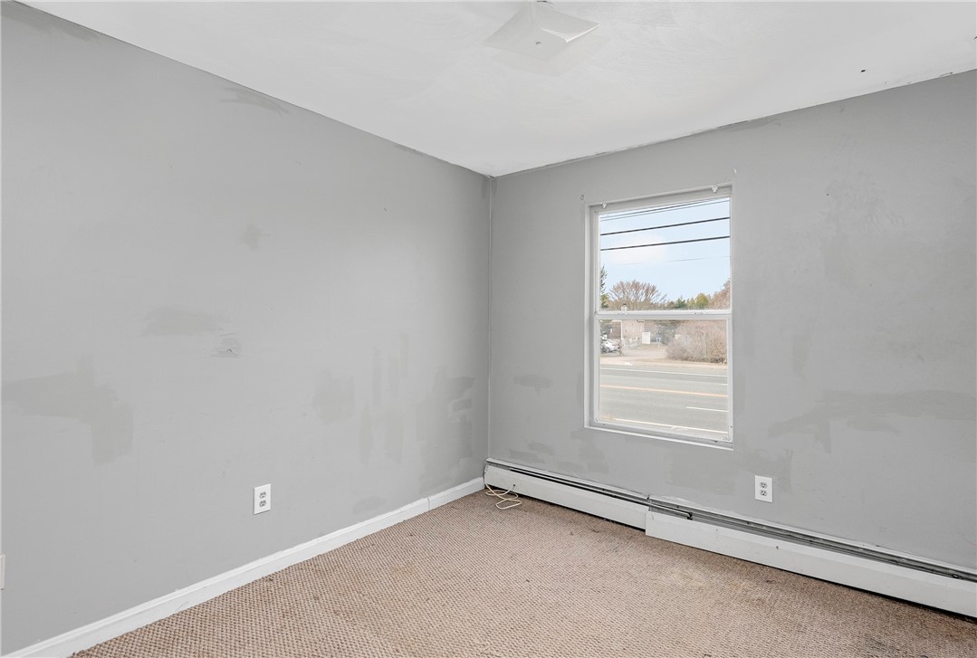 808 Point Judith Road Narragansett, RI 02882 - Photo 12 of 20