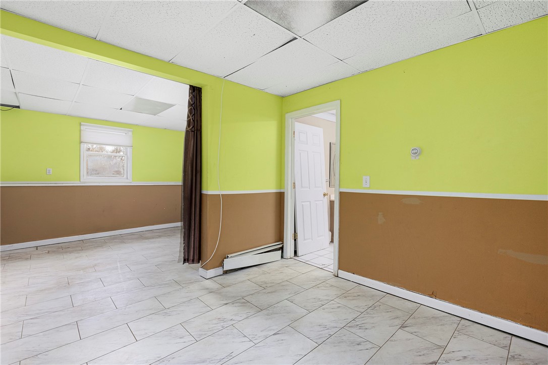 808 Point Judith Road Narragansett, RI 02882 - Photo 15 of 20