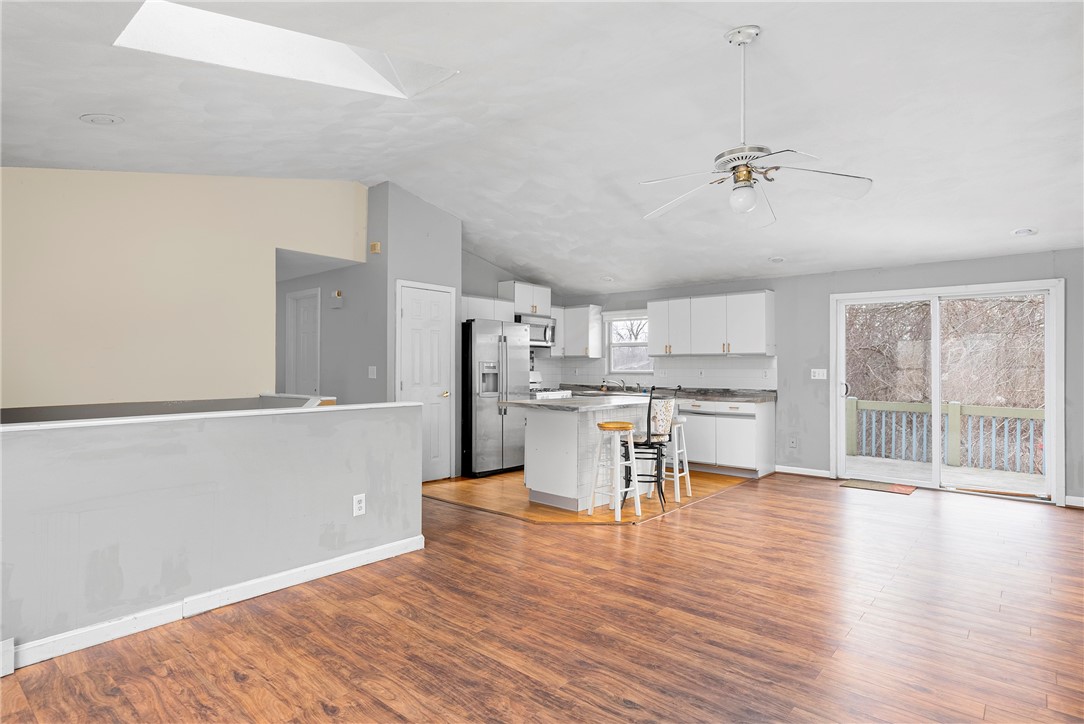 808 Point Judith Road Narragansett, RI 02882 - Photo 6 of 20
