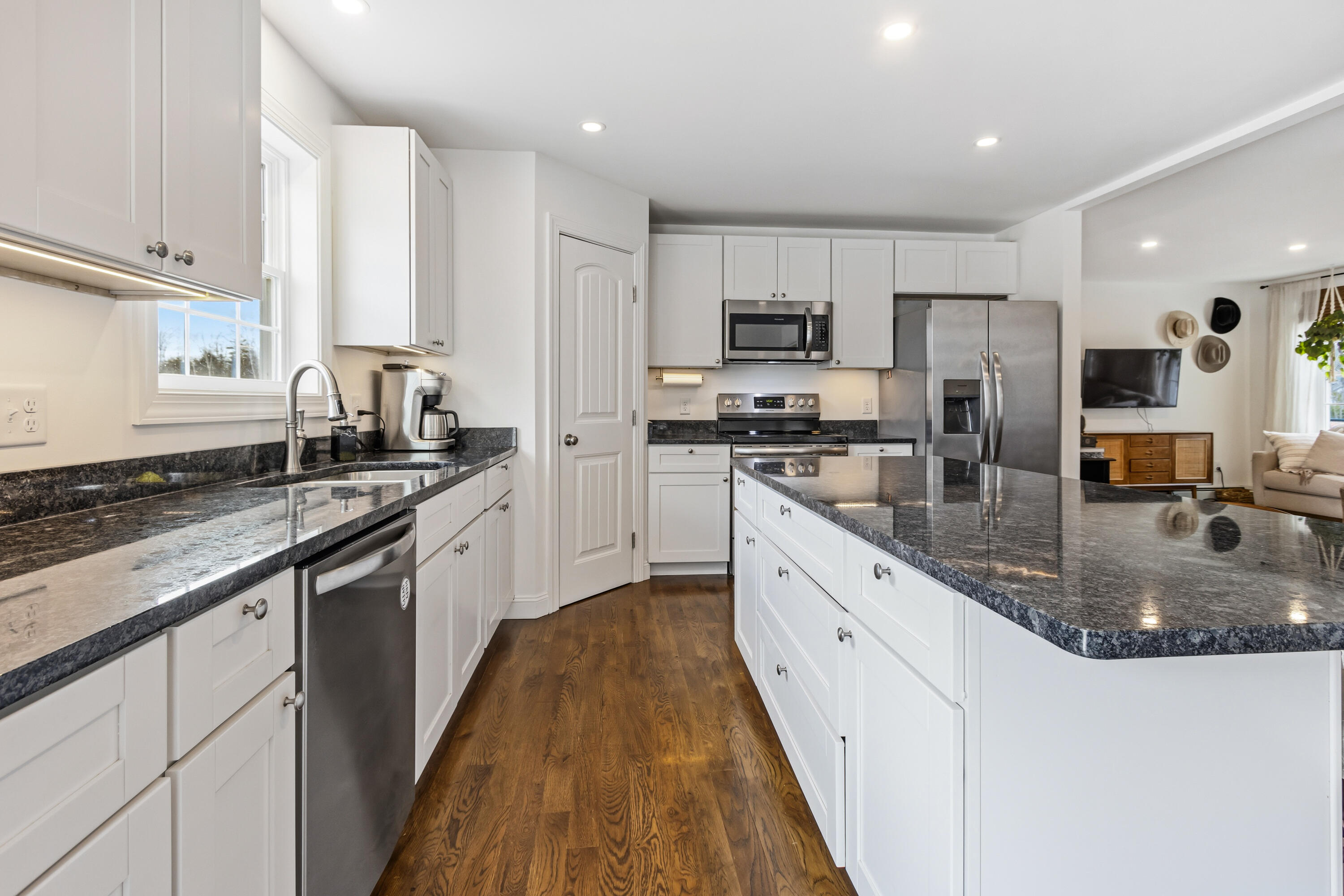 97 Old Standish Road Buxton, ME 04093 - Photo 10 of 62 202604016FH-71036