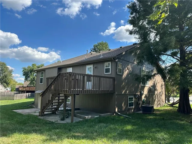 $380,000 | 4400 Southwest Rivulet Drive, Lee's Summit, MO 64082