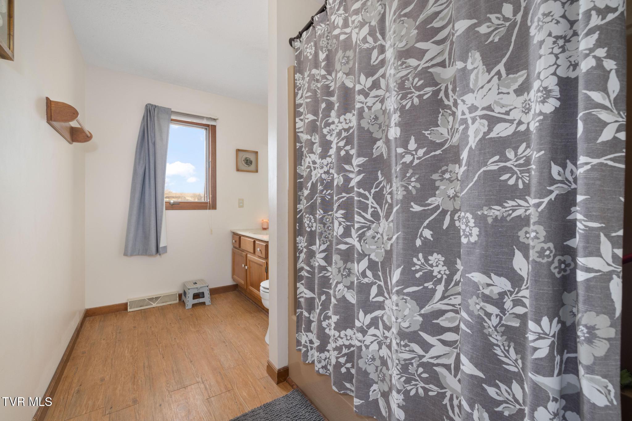 1105 Harmony Road Jonesborough, TN 37659 - Photo 15 of 53 IMG_1229