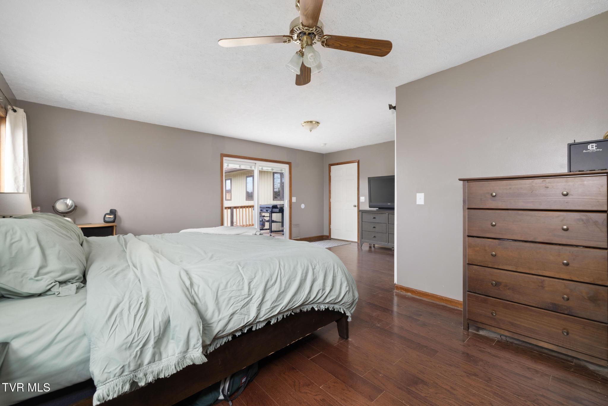 1105 Harmony Road Jonesborough, TN 37659 - Photo 27 of 53 IMG_1307