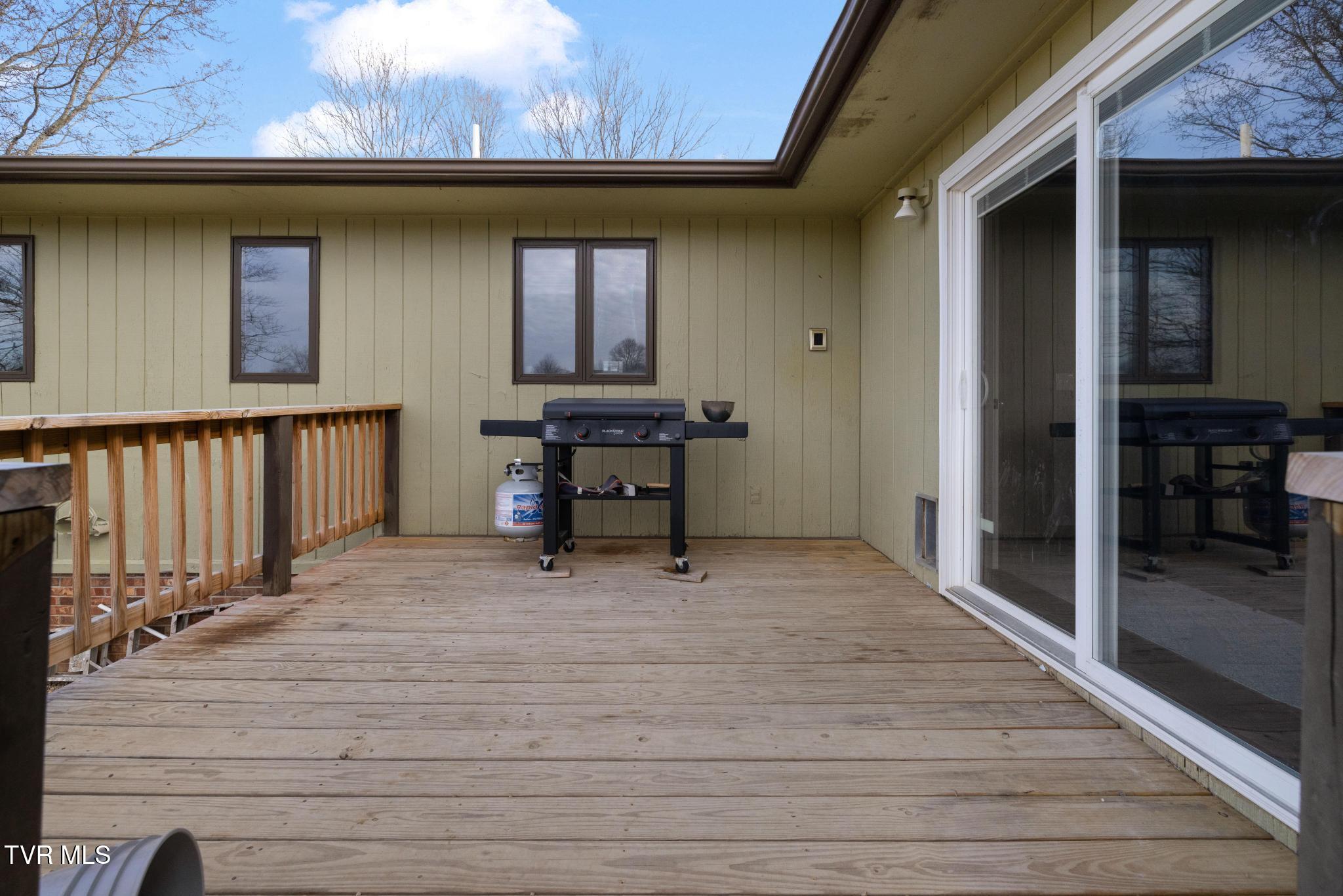 1105 Harmony Road Jonesborough, TN 37659 - Photo 35 of 53 IMG_1332