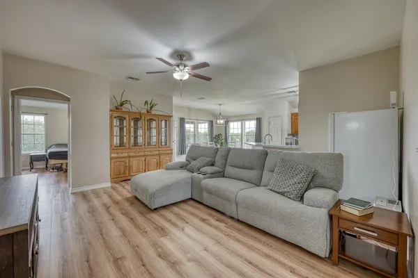 $295,000 | 321 County Road 4450, Kempner, TX 76539