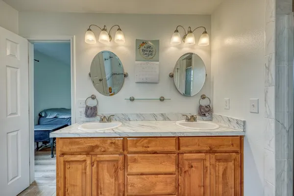 $295,000 | 321 County Road 4450, Kempner, TX 76539