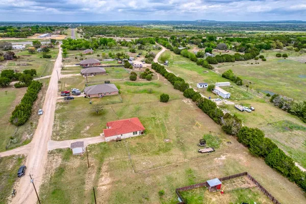$295,000 | 321 County Road 4450, Kempner, TX 76539