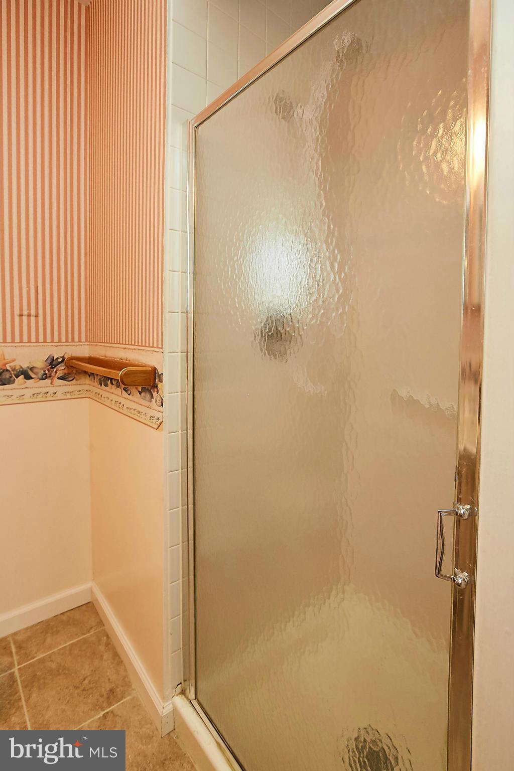 7521 Inzer Street Springfield, VA 22151 - Photo 15 of 30 Bath (Master)