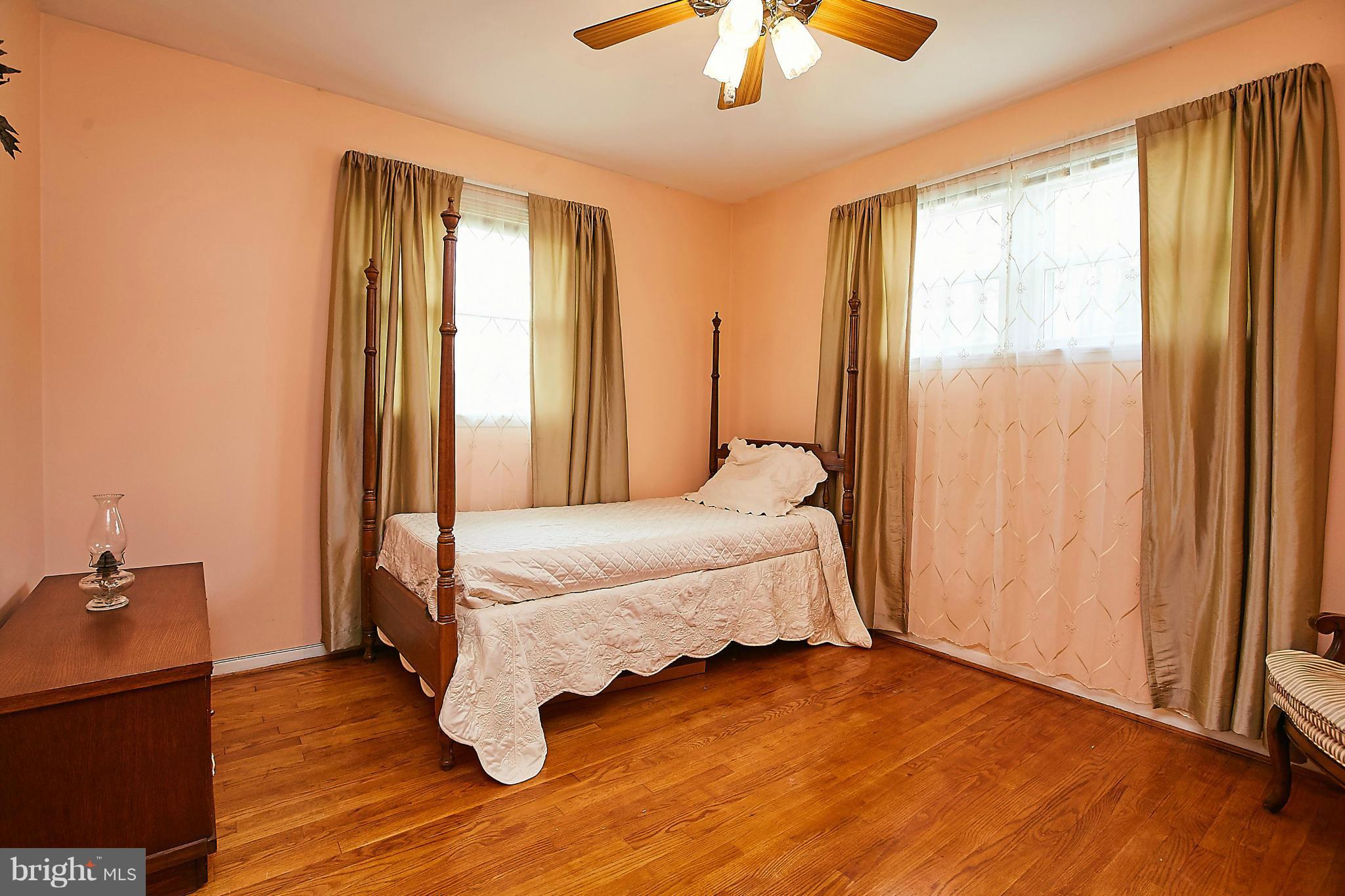 7521 Inzer Street Springfield, VA 22151 - Photo 16 of 30 Bedroom #2