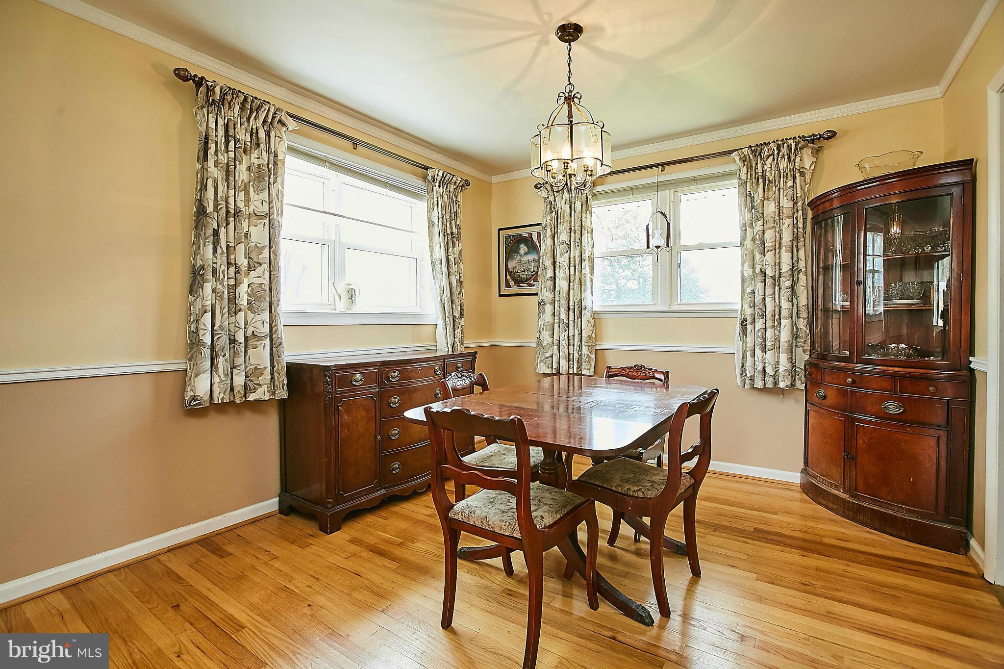 7521 Inzer Street Springfield, VA 22151 - Photo 6 of 30 Dining Room