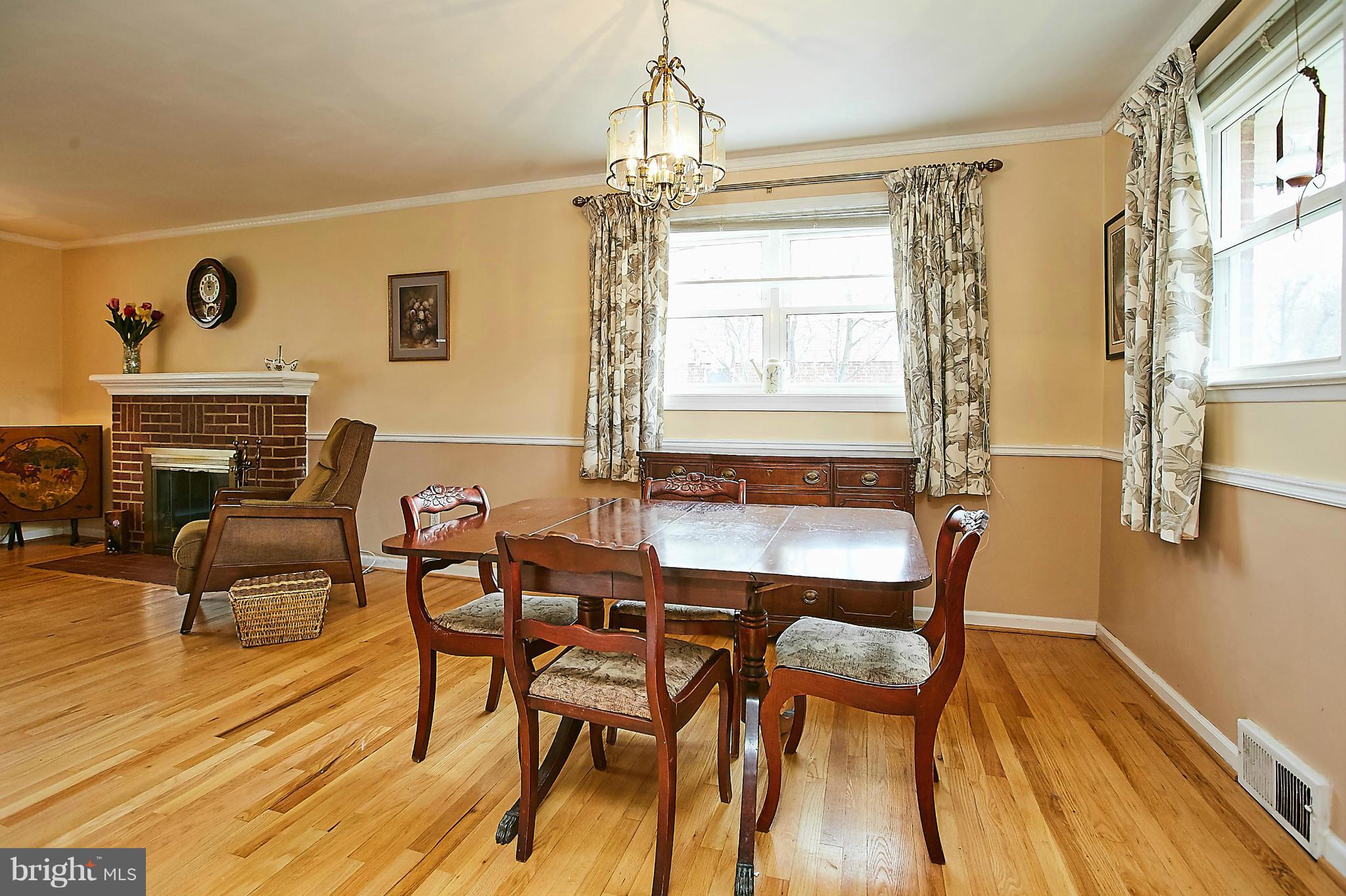 7521 Inzer Street Springfield, VA 22151 - Photo 8 of 30 Dining Room