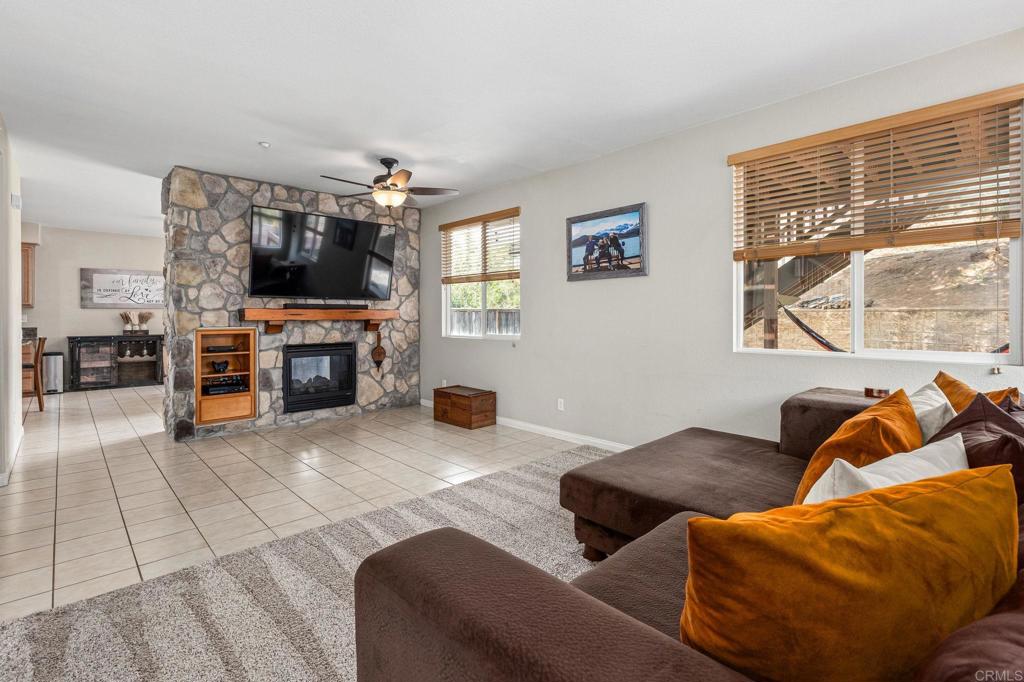 2292 Marquand Court Alpine, CA 91901 - Photo 11 of 38