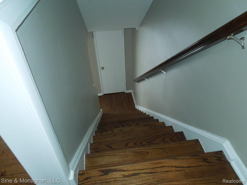 931 North Adams Road, Unit 8 Birmingham, MI 48009 - Photo 9 of 24